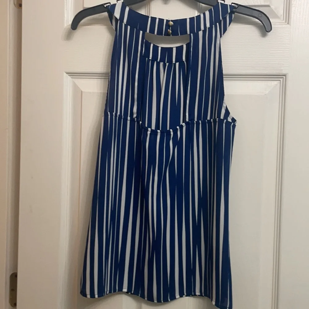 Banana republic blue blouse - Picture 5 of 5